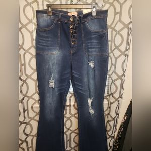 Plus size Elite distress jeans